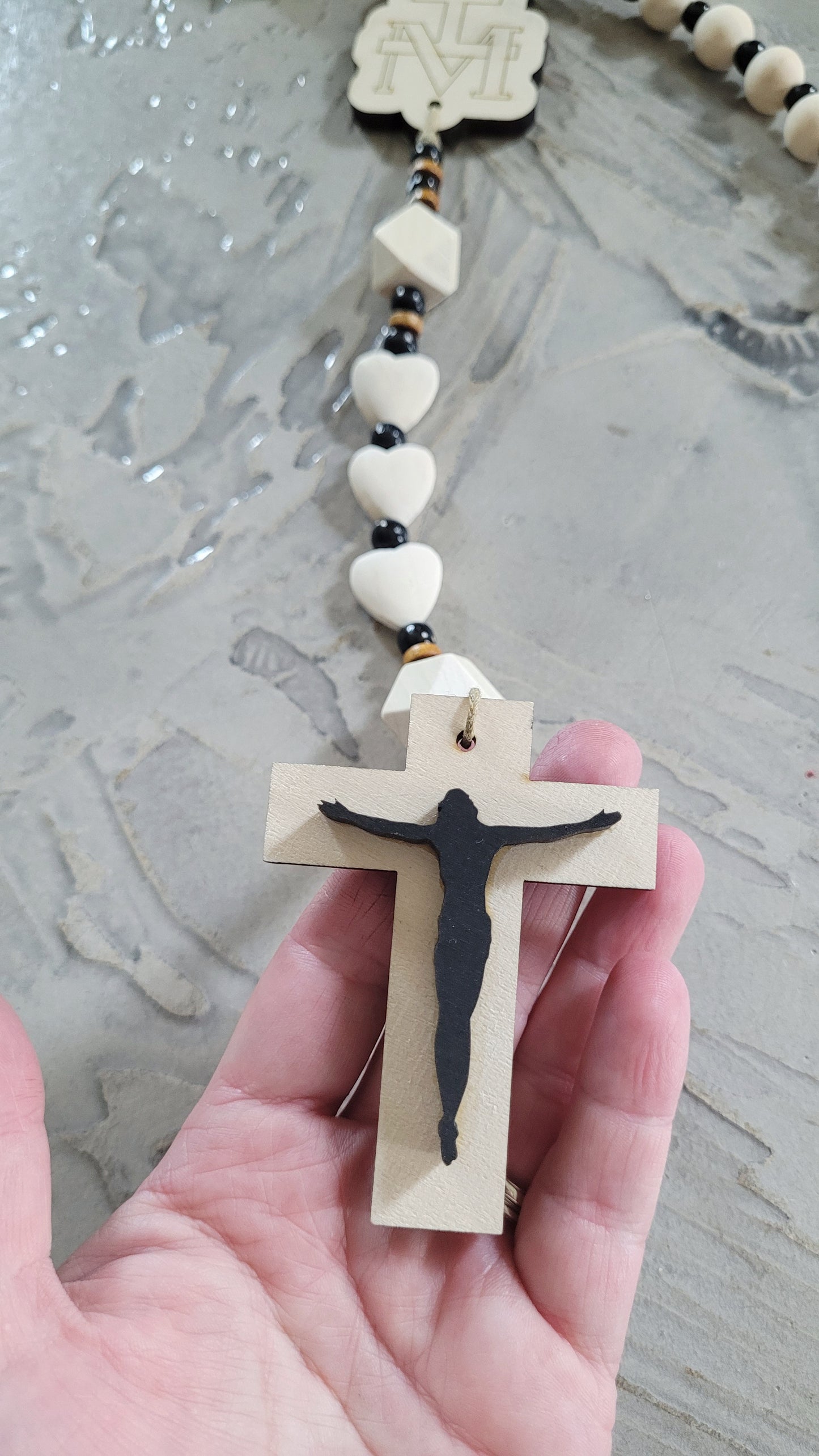 Wall Rosary Assembly Class - Sign Up Page